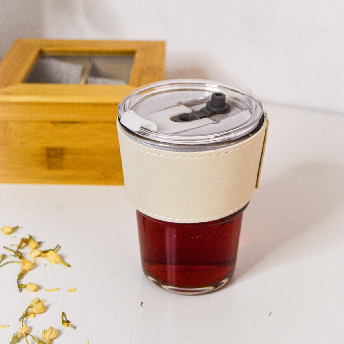 R08233.13.O - Kubek szklany Vigo 350 ml, beżowy/transparentny 